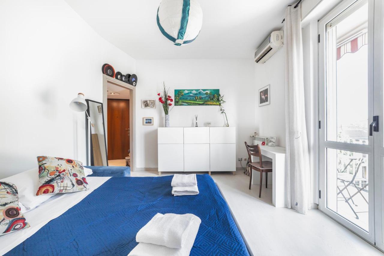 Ferienwohnung Precotto Comfortable Flat With Balcony Mailand Exterior foto